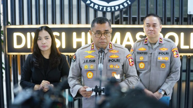 Ⓒ Hak cipta foto di atas dikembalikan sesungguhnya kepada pemilik foto