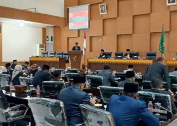 Ⓒ Hak cipta foto di atas dikembalikan sesungguhnya kepada pemilik foto Ⓒ Hak cipta foto di atas dikembalikan sesungguhnya kepada pemilik foto
