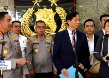 Ⓒ Hak cipta foto di atas dikembalikan sesungguhnya kepada pemilik foto Ⓒ Hak cipta foto di atas dikembalikan sesungguhnya kepada pemilik foto
